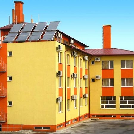 Hotel Nakra Radnevo Exteriér fotografie
