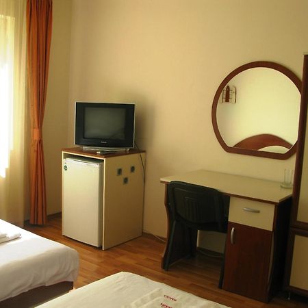Hotel Nakra Radnevo Exteriér fotografie