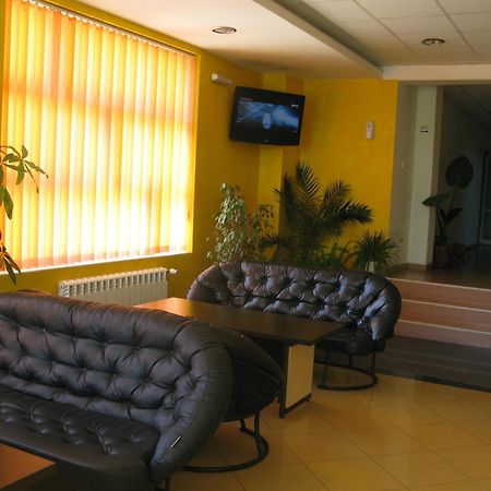 Hotel Nakra Radnevo Exteriér fotografie
